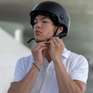 Black ABS Plastic Motorcycle Helmet with Visor